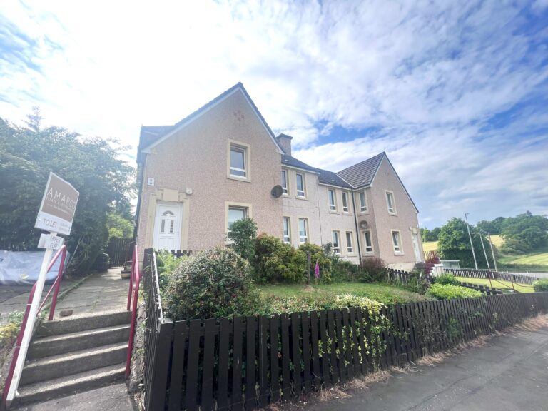 Queensbank Avenue, Gartcosh, G69