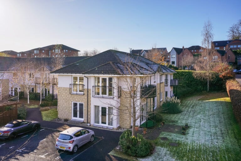 Mote Hill Court, Hamilton, ML3