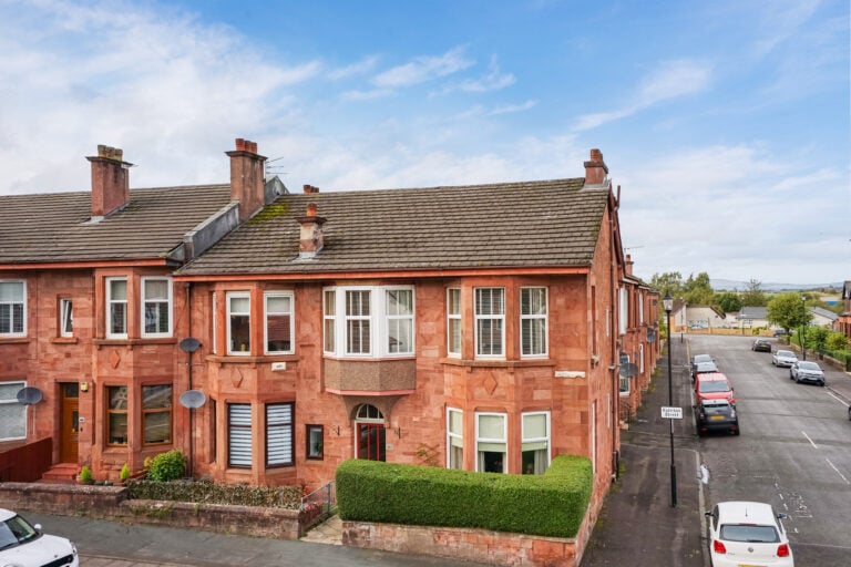 Dunbeth Avenue, Coatbridge, ML5