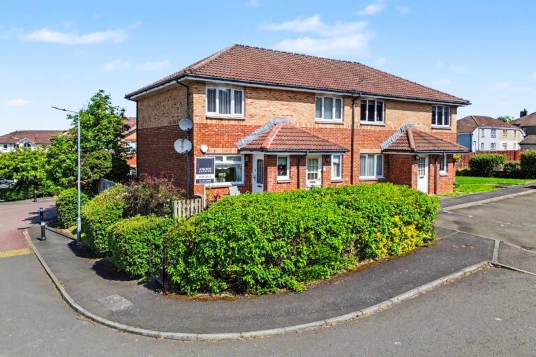 Dalmore Drive, Airdrie, ML6