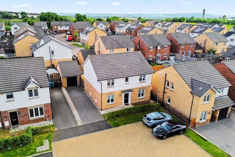 Crawhill Drive, Baillieston, G69