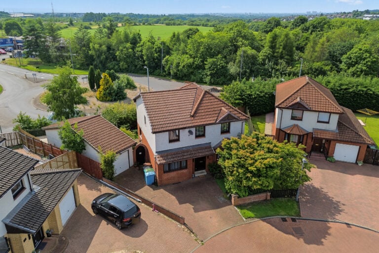 Doune Crescent, Chapelhall, ML6