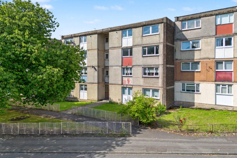 48 Dundyvan Road, Coatbridge, ML5